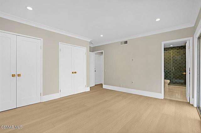 26_11946775_184500_184500-EM-126