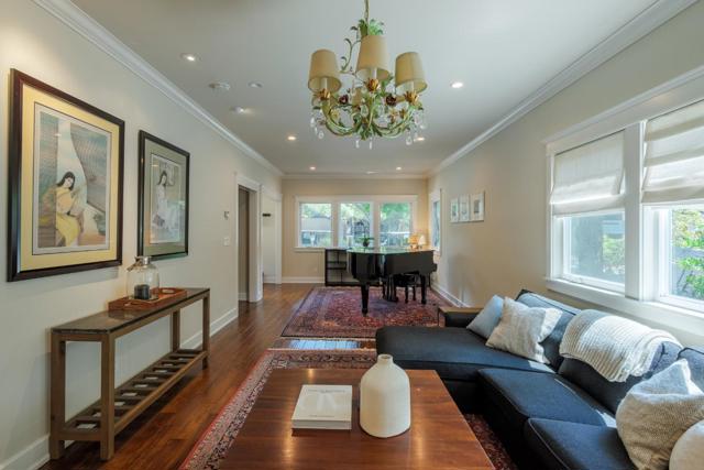 643 Channing Avenue, Palo Alto CA: https://media.crmls.org/mediaz/7a189a14-13ca-432e-a919-61cb03f7a7c4.jpg