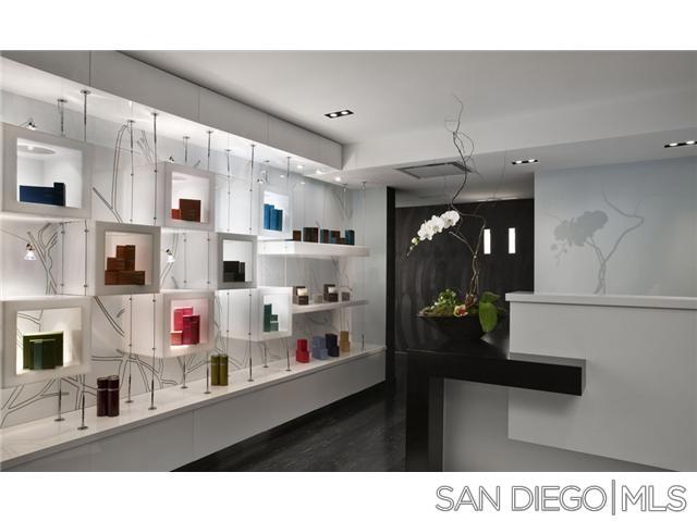207 5Th Ave, San Diego CA: https://media.crmls.org/mediaz/7a19ee5d-e5f6-45cc-8d4c-be46ea95e6b0.jpg