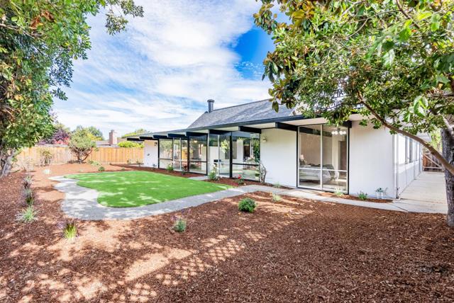 941 Pendleton Avenue, Sunnyvale CA: https://media.crmls.org/mediaz/7a1a596c-8431-4c1c-9669-643671b3fee4.jpg