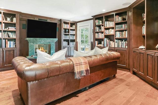 15340 Via Los Tulares, Carmel Valley CA: https://media.crmls.org/mediaz/7a1af4e8-5759-4c06-aa56-f5842c211e55.jpg