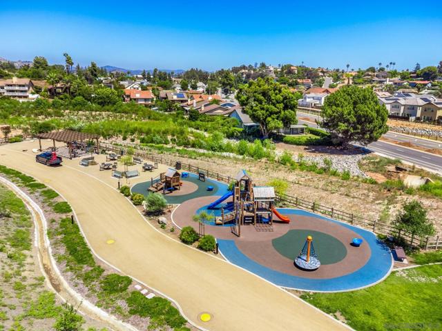 1682 Carol Lee Lane, Escondido CA: https://media.crmls.org/mediaz/7a1d4929-c7a0-457a-b5ce-f213385b36d0.jpg