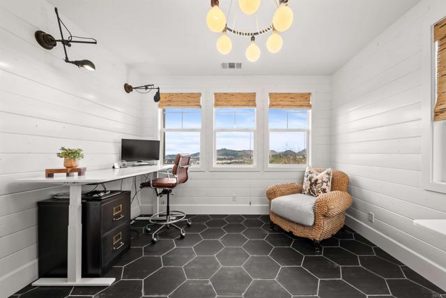 Detail Gallery Image 33 of 66 For 2813 Dove Tail Dr, San Marcos,  CA 92078 - 5 Beds | 4 Baths