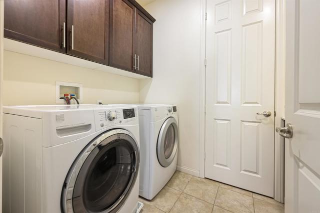 Image 20 of 39 For 8945 Mckinley Court