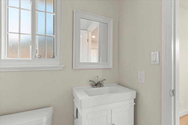 2206 San Antonio Place, Santa Clara CA: https://media.crmls.org/mediaz/7a1fa7aa-2acd-4b76-9ec2-8abe79d25615.jpg