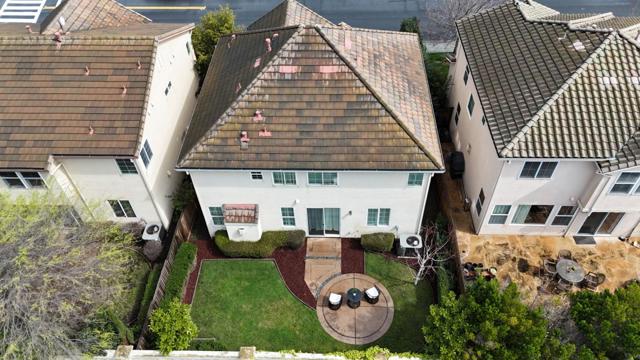 4730 Snead Drive, Santa Clara CA: https://media.crmls.org/mediaz/7a2093da-bf7b-45e5-859b-56878e72e718.jpg
