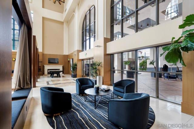 700 W E Street, San Diego CA: https://media.crmls.org/mediaz/7a21351c-57bd-4982-a1a8-ba98043b1a93.jpg