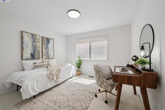 447 Donner Way, San Ramon CA: https://media.crmls.org/mediaz/7a220d91-791d-43bd-b354-56b43bf4dc63.jpg