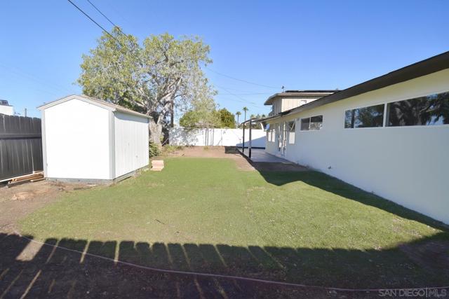 4646 COCONINO WAY, San Diego CA: https://media.crmls.org/mediaz/7a227c05-e1c9-405a-a8a7-517214e5da65.jpg