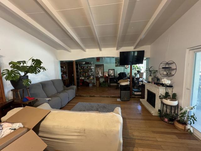 21130 Hot Springs Road, Desert Hot Springs CA: https://media.crmls.org/mediaz/7a22dde0-4e5d-4c76-b10f-42e7a3d8a936.jpg