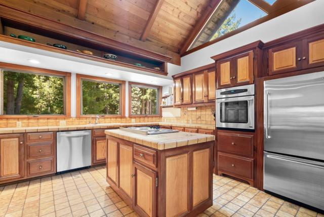 4611 Bonny Doon Road, Santa Cruz CA: https://media.crmls.org/mediaz/7a2332cc-8e23-4b28-815b-9b322f371e60.jpg