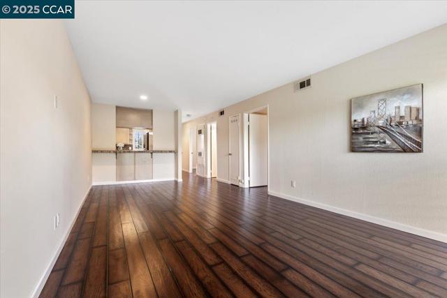 1790 Ellis St, Concord CA: https://media.crmls.org/mediaz/7a23fbc5-a306-49b2-a7f5-d1f033538e7f.jpg