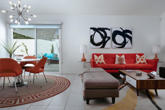 913 Arroyo Vista Drive, Palm Springs, CA 92264