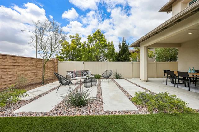 Detail Gallery Image 12 of 55 For 32131 Verbena Way, Temecula,  CA 92591 - 5 Beds | 3/1 Baths