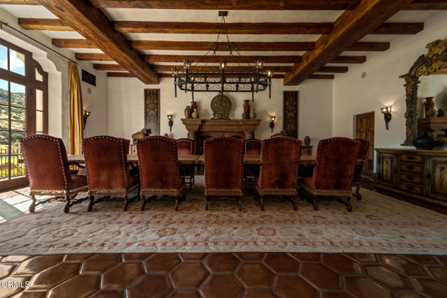 Detail Gallery Image 42 of 75 For 2940 Kuehner Dr, Simi Valley,  CA 93063 - 57 Beds | 40 Baths