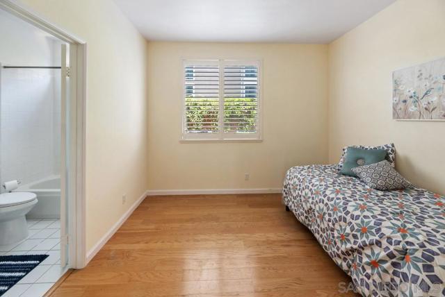 Image 16 of 55 For 12064 Mannix Road