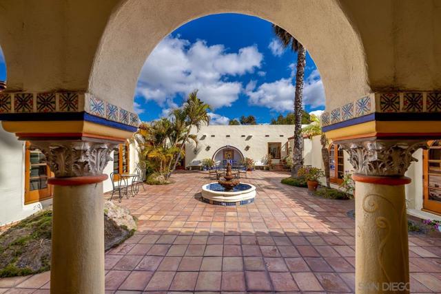 3928 La Cresta Way, Bonita CA: https://media.crmls.org/mediaz/7a2a8d75-1ad7-48b9-8103-81b14d610ca0.jpg