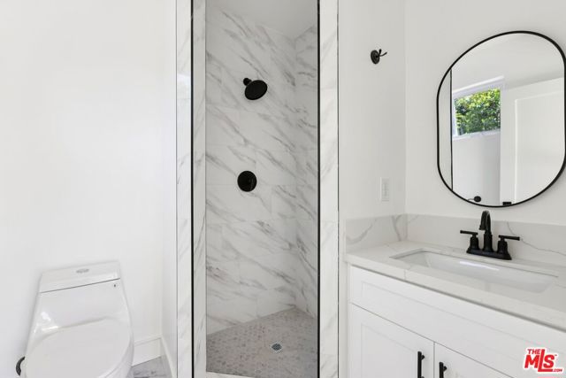 2111 1/2 Holly Drive, Los Angeles CA: https://media.crmls.org/mediaz/7a2bf74a-7fc1-4af4-8d70-a3a12fa764c1.jpg