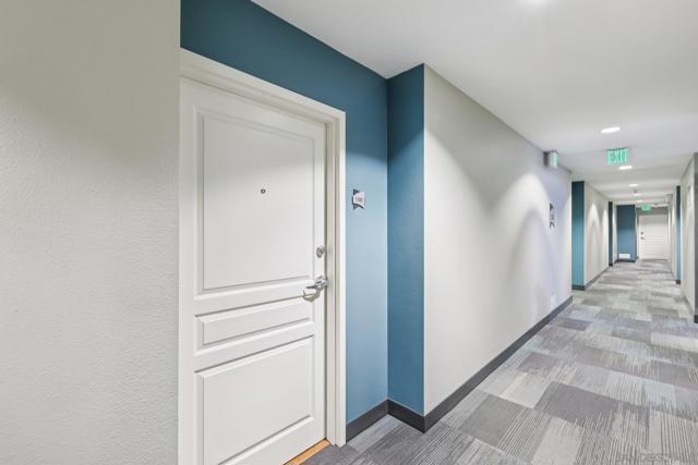 300 W Beech St, San Diego CA: https://media.crmls.org/mediaz/7a2c4b52-46f3-4369-9b43-a967188c4824.jpg