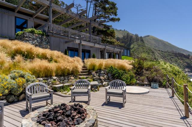 53810 Highway 1, Big Sur CA: https://media.crmls.org/mediaz/7a2e33b0-1ccb-47be-8baf-8849213c8489.jpg
