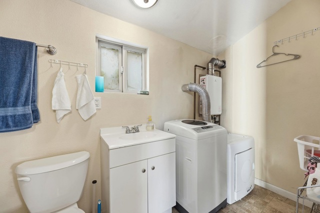 Image 14 of 31 For 1813 Sacramento St