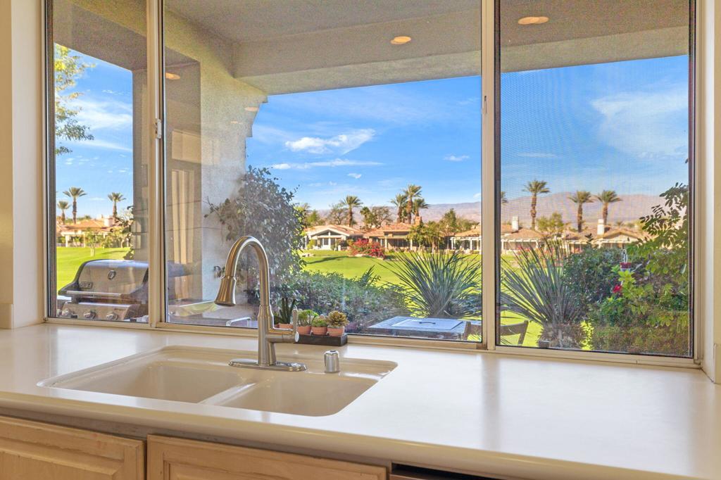 MLS #219138251DA image #14