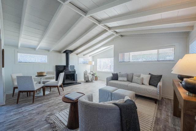 345 Sequoia Avenue, Monterey CA: https://media.crmls.org/mediaz/7a2ed946-feb8-4310-802a-f5c0b00d965e.jpg