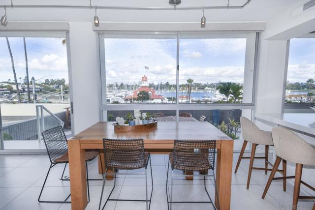 1710 Avenida Del Mundo, Coronado CA: https://media.crmls.org/mediaz/7a2ee76e-a844-4e03-b6ed-c4bd600fea02.jpg