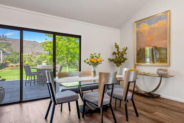 28069 Heron Court, Carmel Valley CA: https://media.crmls.org/mediaz/7a2fa5c3-8262-49b3-9aed-0859b7546726.jpg