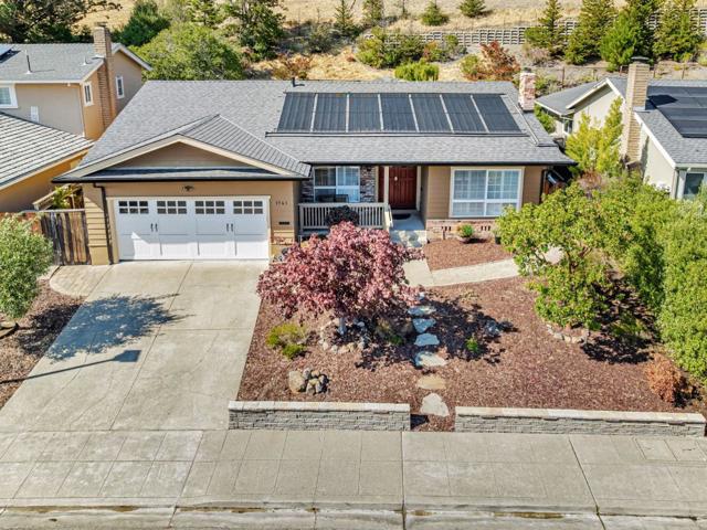1741 Los Altos Drive, San Mateo CA: https://media.crmls.org/mediaz/7a2fe29c-f5e3-49ca-b943-23cc1e13e47d.jpg