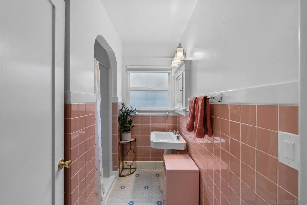 4202 Madison Avenue - photo 19