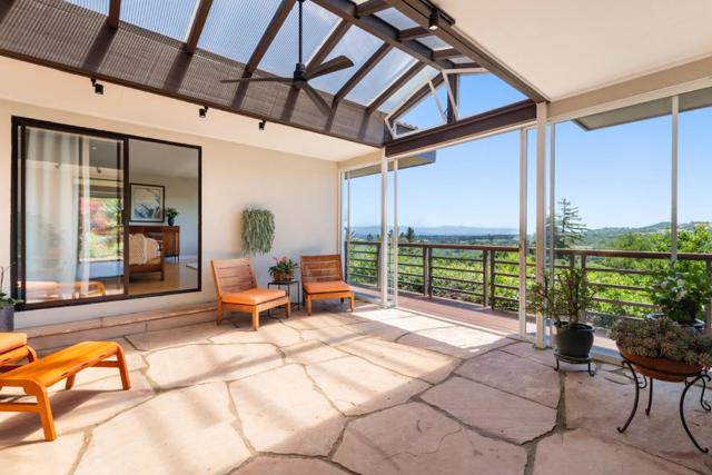 165 Golden Oak Drive, Portola Valley CA: https://media.crmls.org/mediaz/7a31baf2-8ec9-45ed-a5b4-caf83855df03.jpg
