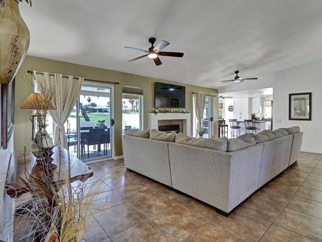 43425 Texas, Palm Desert, CA 92211