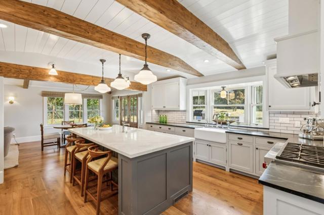 21842 Via Regina, Saratoga CA: https://media.crmls.org/mediaz/7a31befd-e57e-4f80-97d4-ddaeac6b88bc.jpg