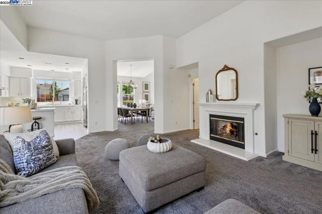 4946 Sequoia Ave, Dublin CA: https://media.crmls.org/mediaz/7a3455d6-8d97-4128-892e-25e86c3a76ff.jpg
