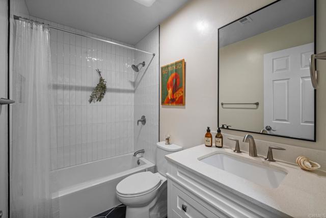 Detail Gallery Image 5 of 44 For 302 Windjammer Cir, Chula Vista,  CA 91910 - 2 Beds | 2 Baths