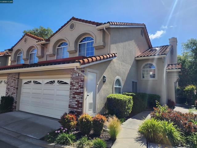 617 S Blackbrush Ln, San Ramon CA: https://media.crmls.org/mediaz/7a36499f-c6d3-4d75-9b3d-0c834e725234.jpg