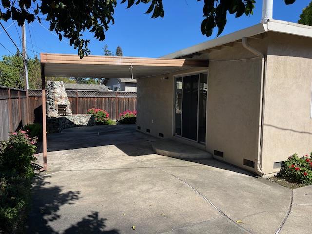 2233 W Hedding Street, San Jose CA: https://media.crmls.org/mediaz/7a3649f2-1403-47bc-b7bd-670ce672cc89.jpg