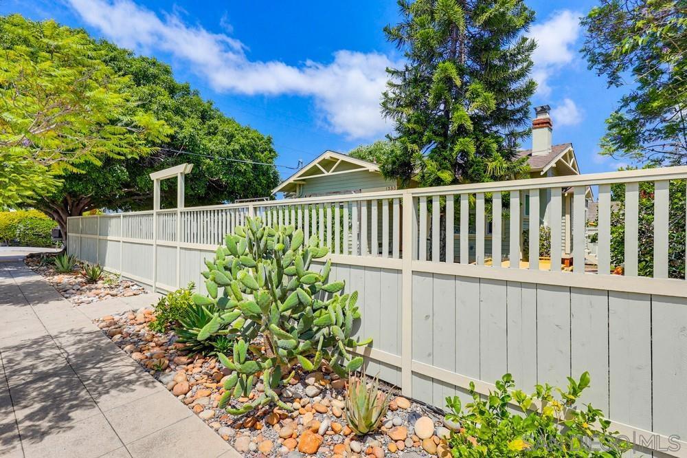 1353 Edgemont - photo 3