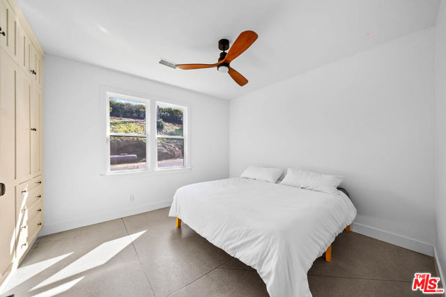 32070 Via Vera, Bonsall CA: https://media.crmls.org/mediaz/7a36f070-f2c1-4c04-a649-28de1047936d.jpg