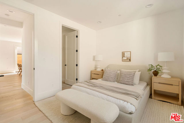 1615 N Coronado Street, Los Angeles CA: https://media.crmls.org/mediaz/7a37e5f0-7e2b-4a7d-b664-9b396650121d.jpg