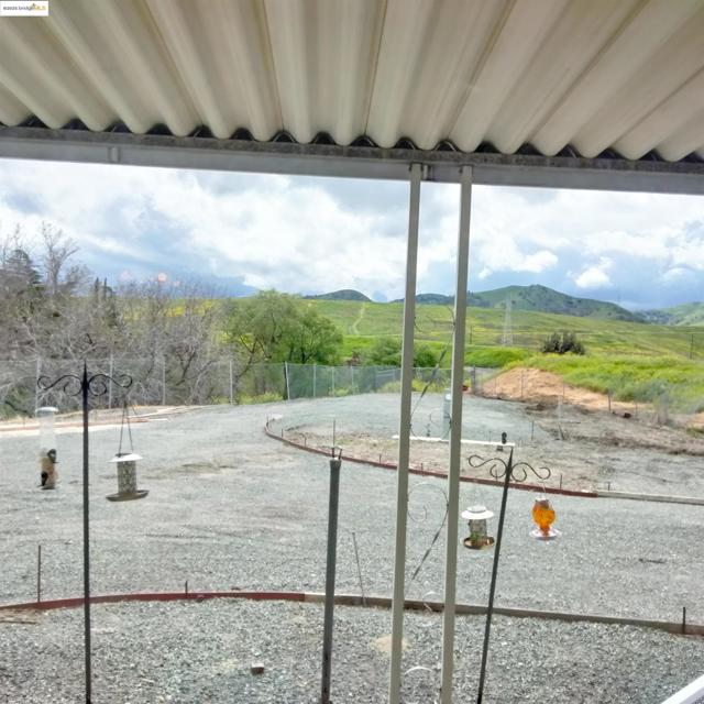 26 Bradley Lane, Antioch CA: https://media.crmls.org/mediaz/7a3a0050-e76a-41f6-98a8-059a54f6e185.jpg