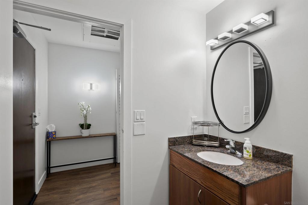 889 Date St. - photo 19