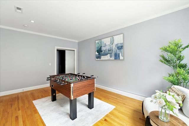 430 Hamilton Street, San Francisco CA: https://media.crmls.org/mediaz/7a3e69aa-781f-4834-84bf-0761ac9f5402.jpg