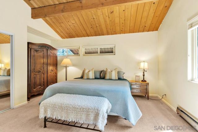 Image 21 of 64 For 28967 Oak Ln