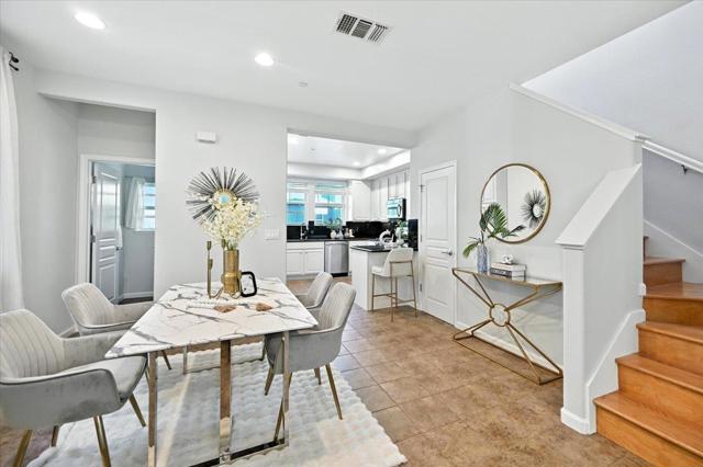 917 Alegre Place, San Jose CA: https://media.crmls.org/mediaz/7a3fbfc9-09bc-46e4-bb6f-cfa6cd28f58e.jpg