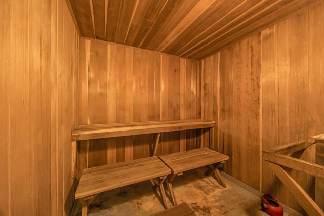 1427 Floribunda Avenue, Burlingame CA: https://media.crmls.org/mediaz/7a414e40-dbfb-4ff5-a82c-079a257a2156.jpg