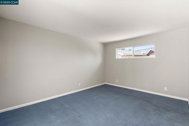 3710 Northridge Dr, Concord CA: https://media.crmls.org/mediaz/7a415032-300a-41a8-a3ae-3cbabf29279e.jpg