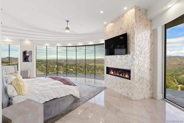 Image 20 of 44 For 13220 Highlands Ranch Rd