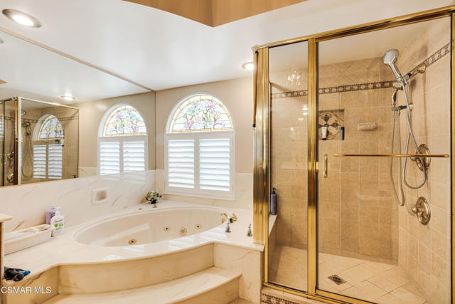 18128 Sandringham Court, Porter Ranch CA: https://media.crmls.org/mediaz/7a425276-320b-4fa1-8f30-dc1300d6a32e.jpg